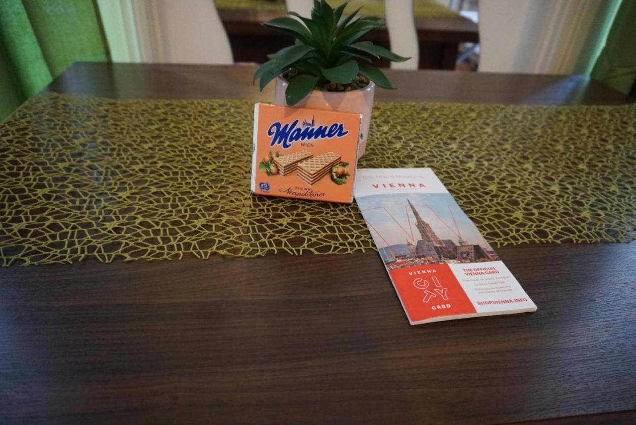 Contactless Check-In Room4You Waehring Вена Экстерьер фото